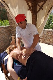 Falcon Naama Star Hotel