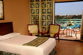 Parrotel Aqua Park Resort