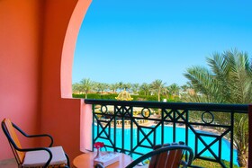 Parrotel Aqua Park Resort