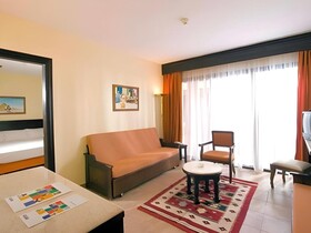 Parrotel Aqua Park Resort