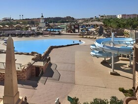 Parrotel Aqua Park Resort