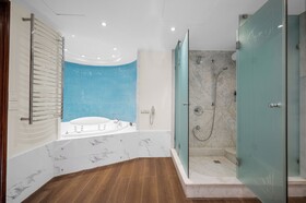 Royal Savoy Hotel & Villas