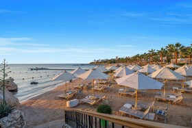 Royal Savoy Hotel & Villas