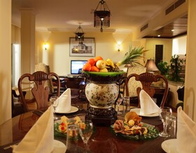 Royal Savoy Hotel & Villas