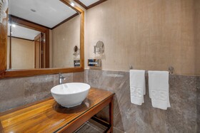 Royal Savoy Hotel & Villas