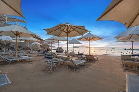 Royal Savoy Hotel & Villas