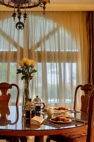 Royal Savoy Hotel & Villas