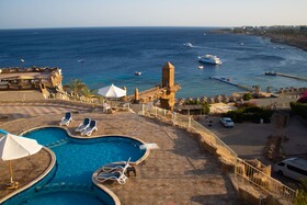 Sharks Bay Hotel & Padi Butterfly