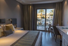 SUNRISE Diamond Beach Resort - Grand Select