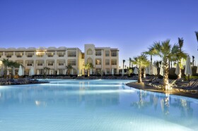 SUNRISE Remal Resort