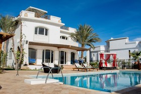 Villa Jacaranda
