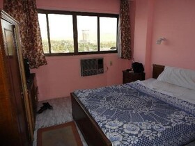 Hotel Memnon