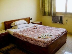 Hotel Memnon