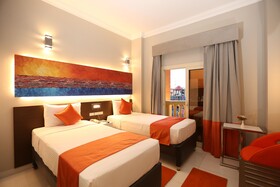 Gloria Aqua Park Hotel Aswan