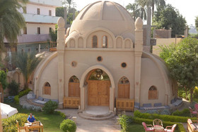 Embrace Hotel Luxor