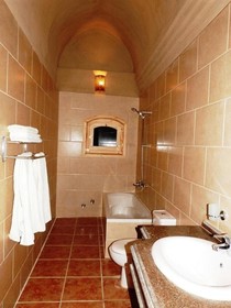 Embrace Hotel Luxor