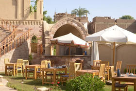 Embrace Hotel Luxor