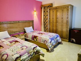 Jewel of the Valley Howard Carter House