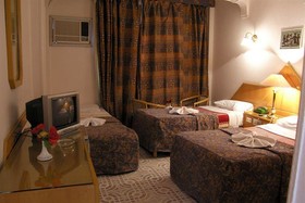 Karnak Hotel