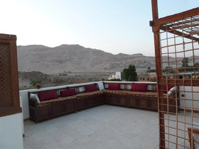 Shahhat House