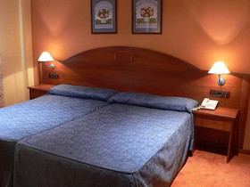 Hotel Reyes Ziries