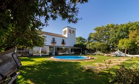 Hacienda El Santiscal Adults Only
