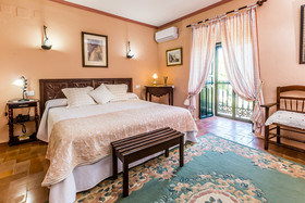 Hacienda El Santiscal Adults Only