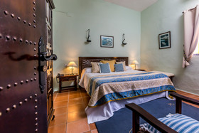 Hacienda El Santiscal Adults Only