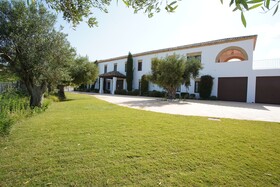 Hotel Bodegas Campestral