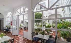 Los Olivos