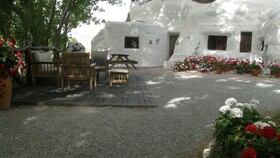 Cueva El Guindas