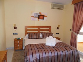 Macdonald Doña Lola Resort