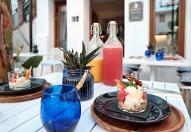 Olive & Ivy Guest House