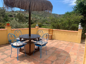 Lemon Grove Farmhouse