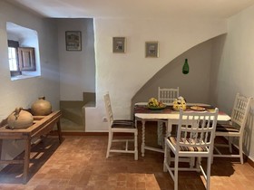 Lemon Grove Farmhouse