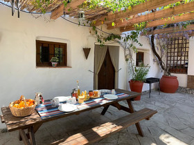 Lemon Grove Farmhouse