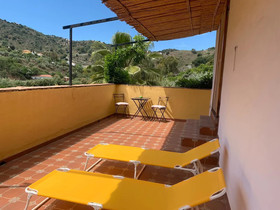 Lemon Grove Farmhouse