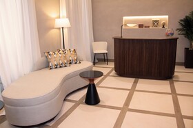 Puerta De La Ribera Suites