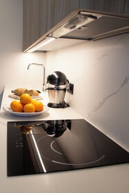 Puerta De La Ribera Suites