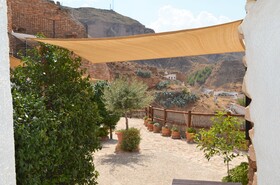 Cuevas Algarves De Gorafe