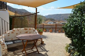 Cuevas Algarves De Gorafe