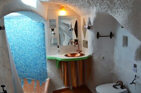 Cuevas Algarves De Gorafe