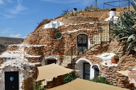 Cuevas Algarves De Gorafe