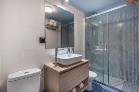 Olala Granada Suites