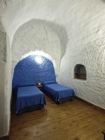 Casas Cueva La Tala