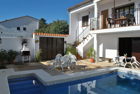 Casa Rural Aya