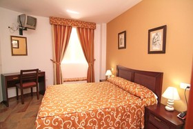 Hotel San Cayetano