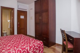 Hotel San Cayetano