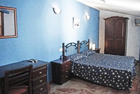 Hotel San Cayetano