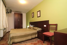 Hotel San Cayetano